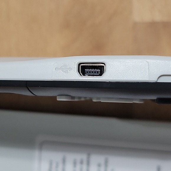 TI-84 Plus CE Python Calculator - Picture 5 of 5